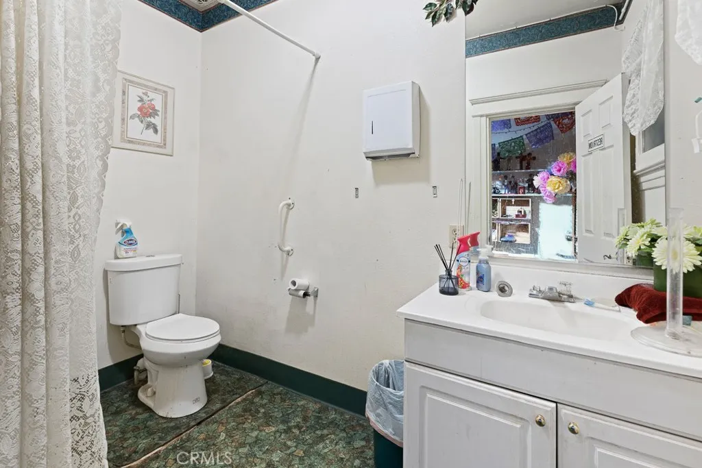 Additional image 49 of 342 S Mount Vernon Ave, San Bernardino, CA 92410