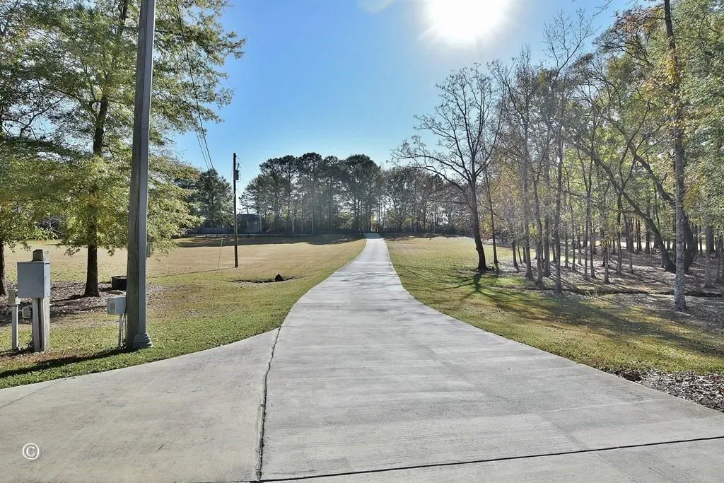Additional image 90 of 83 Lee Road 640, Salem, AL 36874