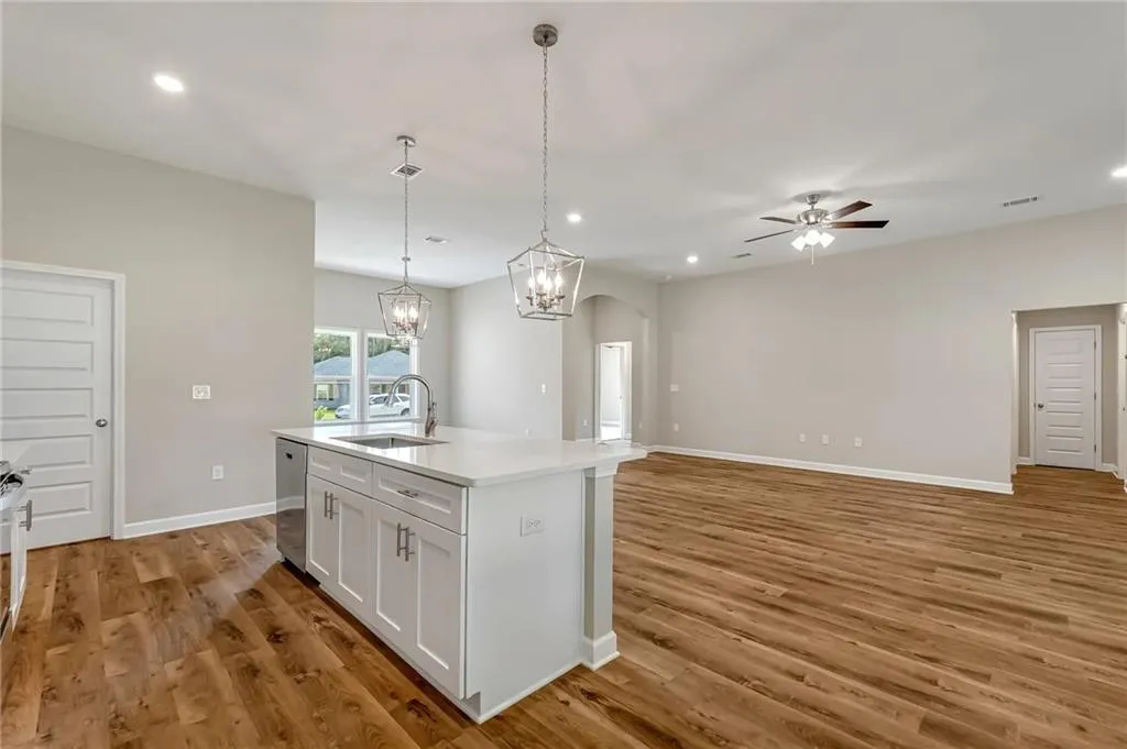 Additional image 9 of 306 Thornbird Loop, Enterprise, AL 36330