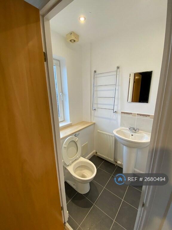 Additional image 24 of Urquhart Road, Aberdeen, AB24