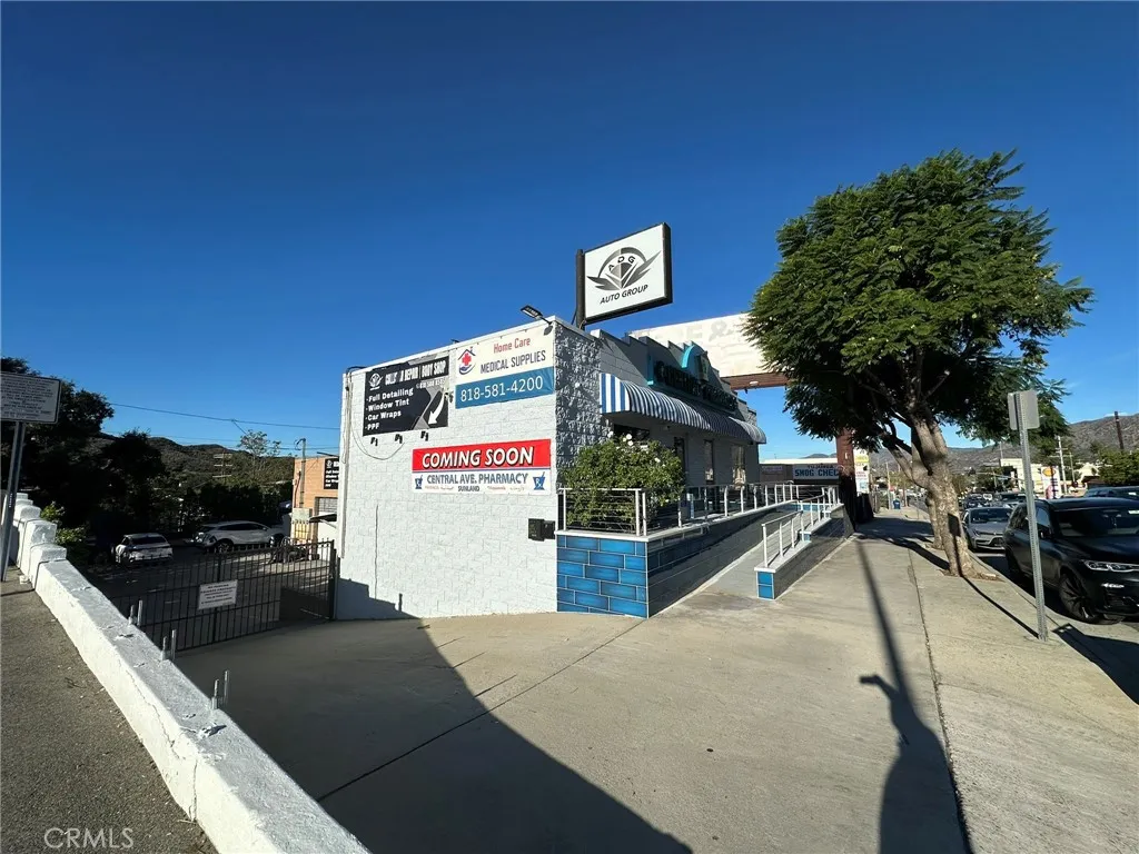 Additional image 17 of 7616 Foothill Boulevard, Tujunga, CA 91042