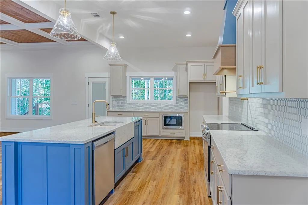 Additional image 9 of 1859 Lee Road 288, Smiths Station, AL 36877