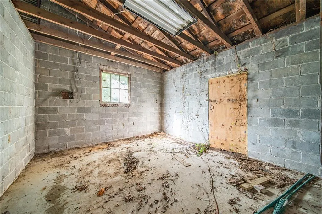 Additional image 212 of 389 Summerville Road, Smiths Station, AL 36877