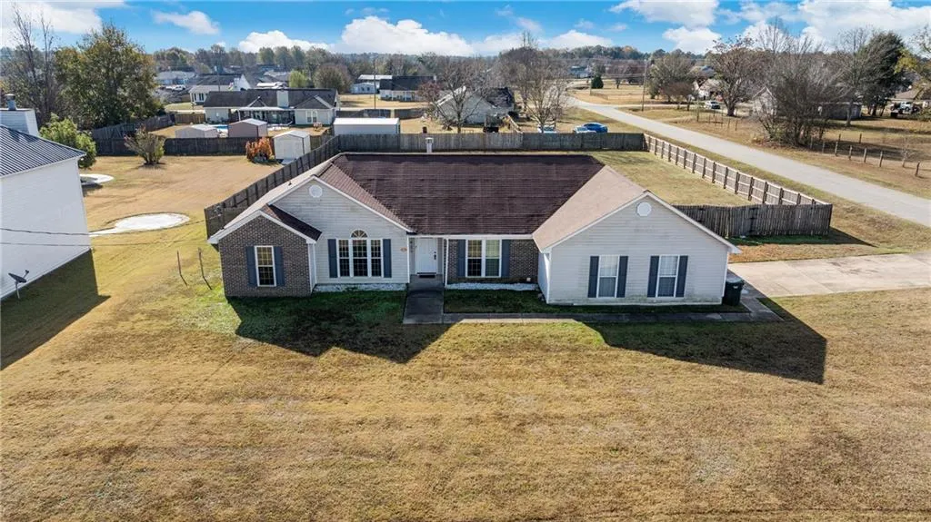 Additional image 3 of 11 Farmbrook Drive, Fort Mitchell, AL 36856