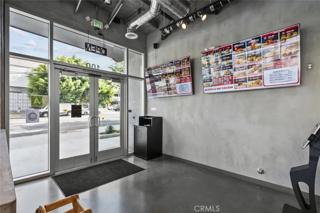 Additional image 25 of 330 Westlake Avenue N Unit 100, Los Angeles, CA 90026