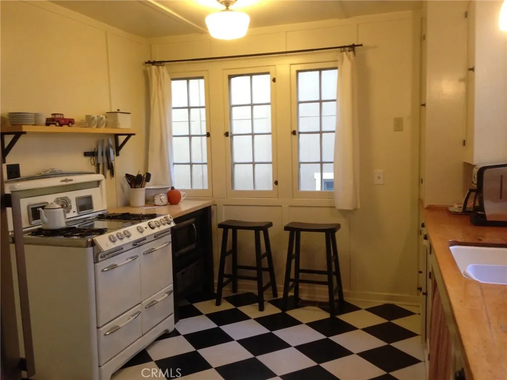 Additional image 17 of 388 Heliotrope Dr, Lake Arrowhead, CA 92352