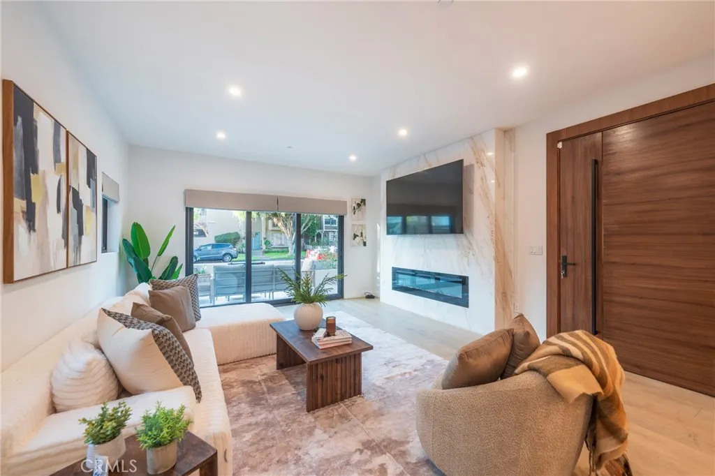 Additional image 66 of 422 20th Street, Huntington Beach, CA 92648