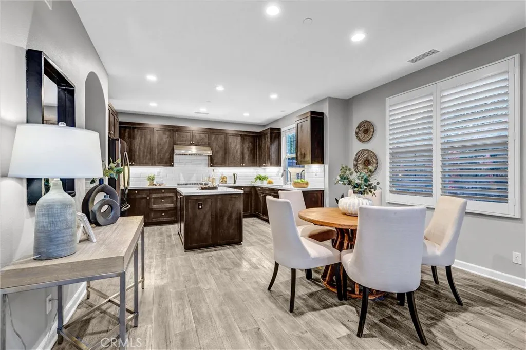 Additional image 11 of 107 Copeland, Irvine, CA 92618