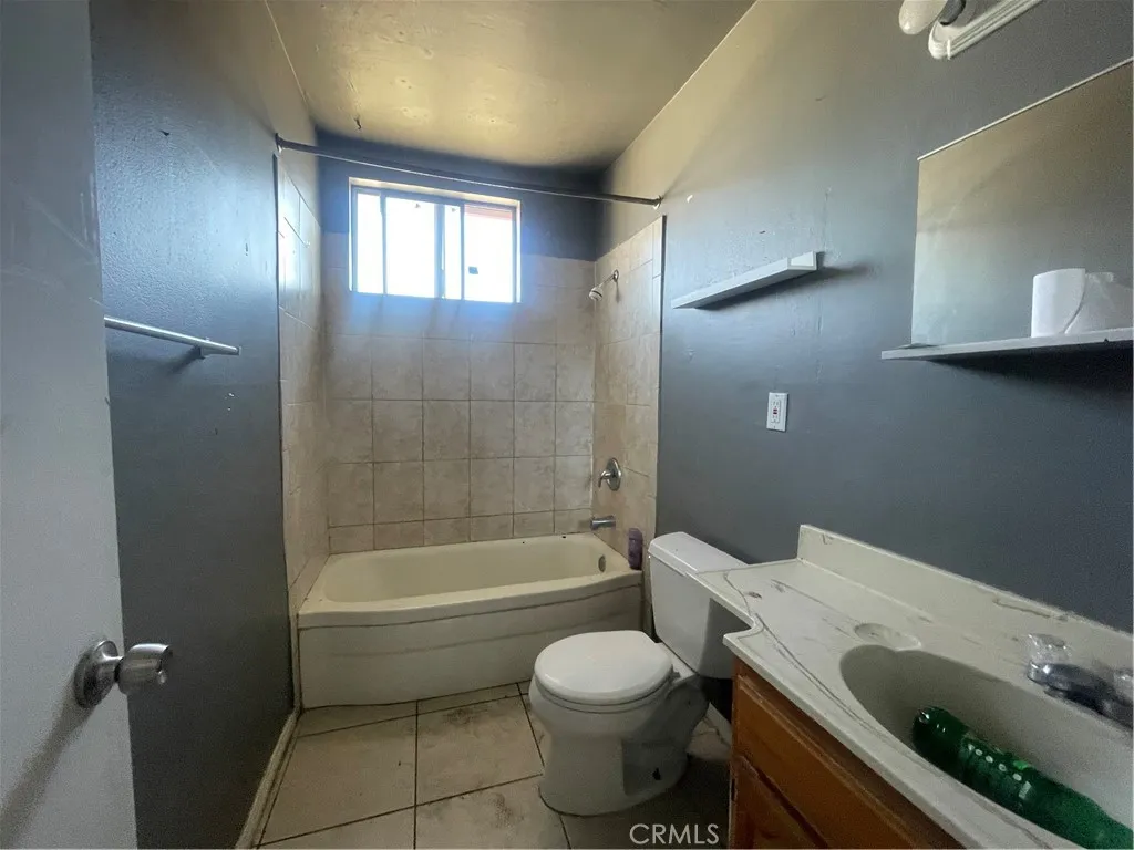 Additional image 22 of 5609 E Beverly Boulevard Unit 3, East Los Angeles, CA 90022