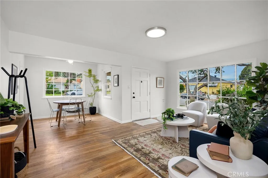 Additional image 5 of 3910 E De Ora Way, Long Beach, CA 90815