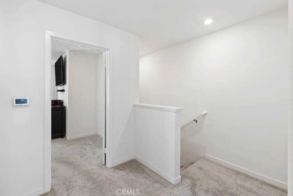 Additional image 44 of 975 W Clover Ave, Rialto, CA 92376