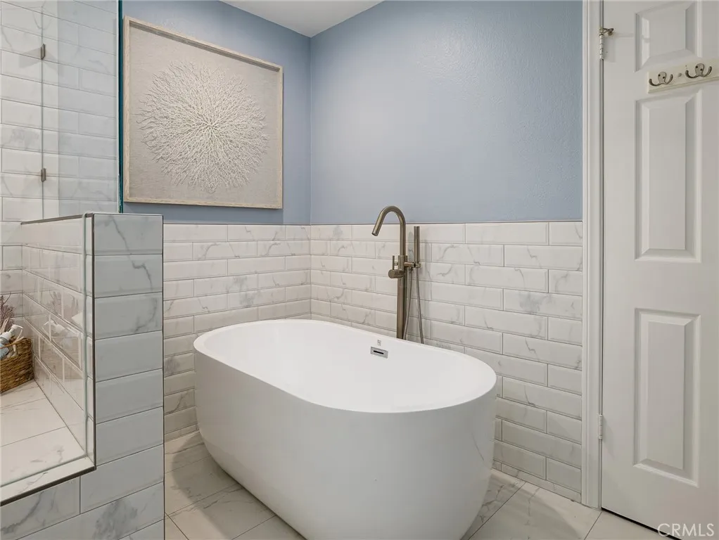 Additional image 80 of 2210 Harriman Ln Unit A, Redondo Beach, CA 90278