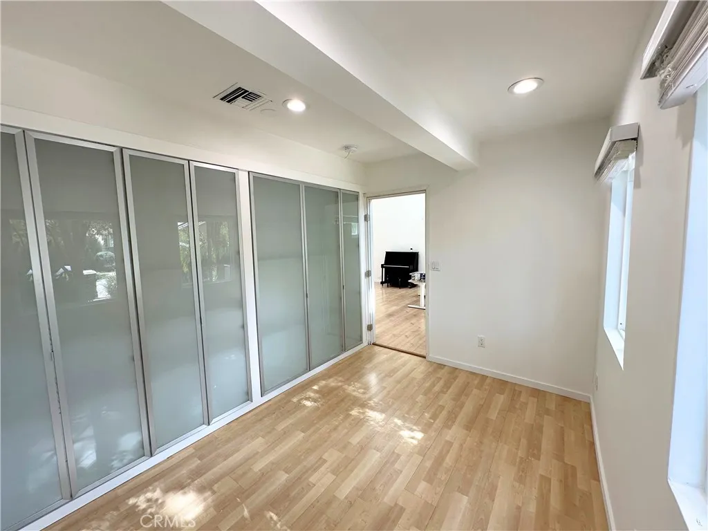 Additional image 62 of 22037 Ybarra, Woodland Hills, CA 91364