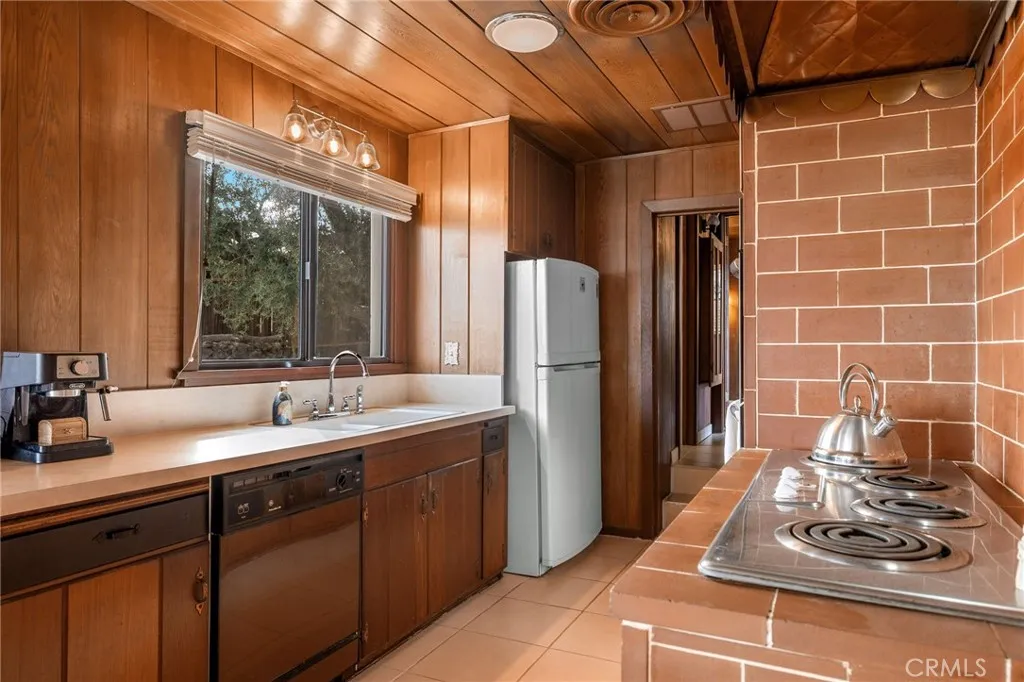 Additional image 15 of 526 Washington Ave, Taft, CA 93268