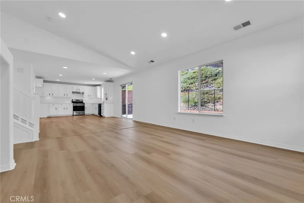 Additional image 13 of 31955 Botany Court, Lake Elsinore, CA 92532