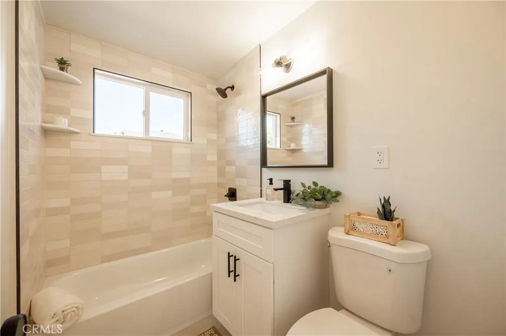 Additional image 11 of 20413 Clarkdale Ave, Lakewood, CA 90715