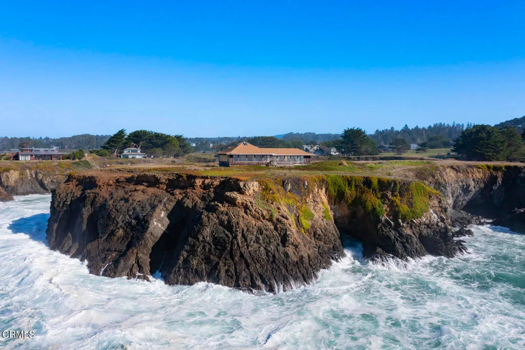 Additional image 3 of 45525 S Caspar Drive, Mendocino, CA 95460