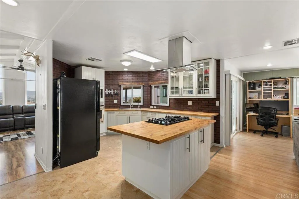 Additional image 15 of 3535 Linda Vista Drive Unit 333, San Marcos, CA 92078