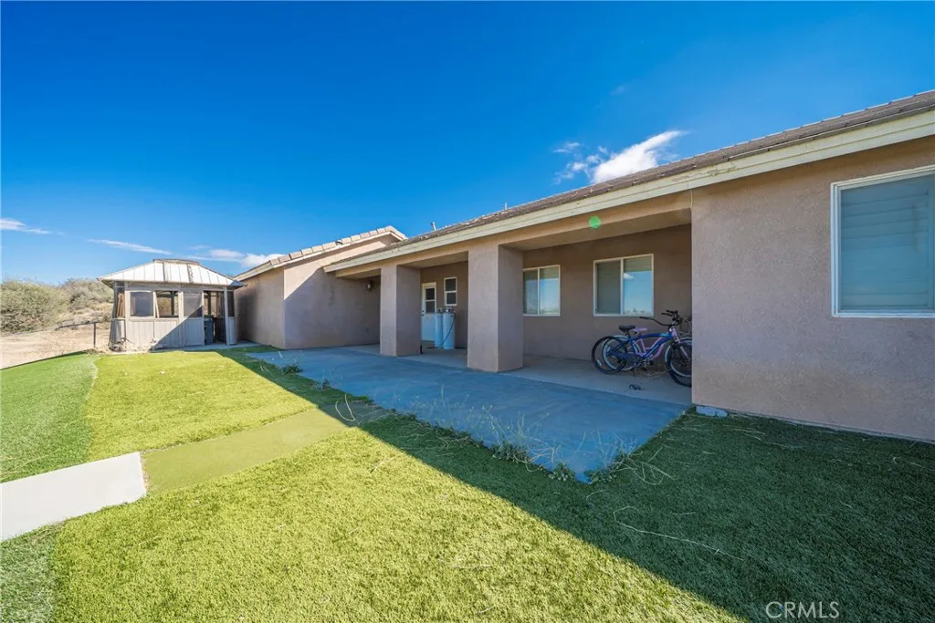 Additional image 88 of 5378 Bellflower Street, Oak Hills, CA 92344