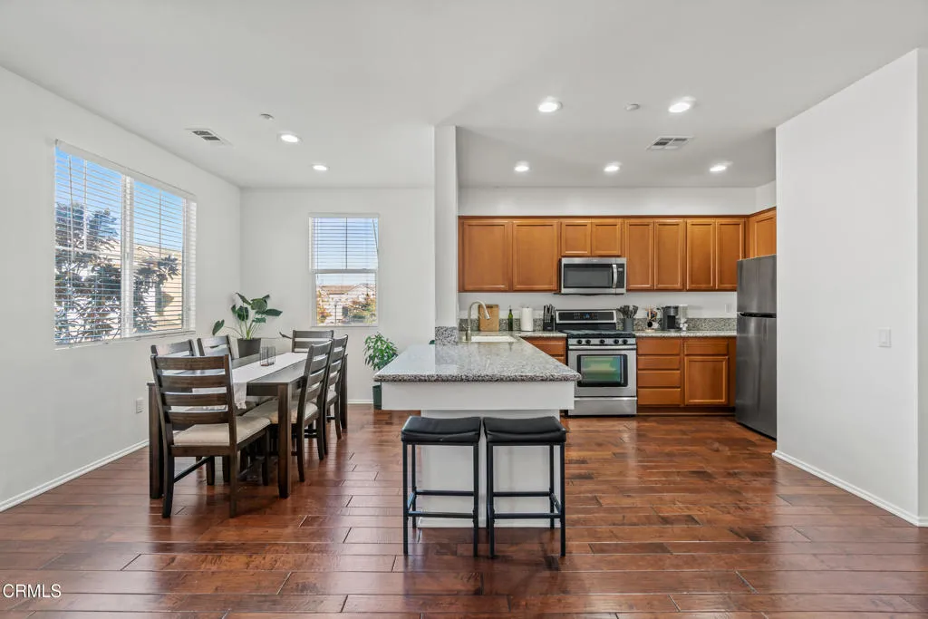 Additional image 7 of 3241 N Ventura Road, Oxnard, CA 93036