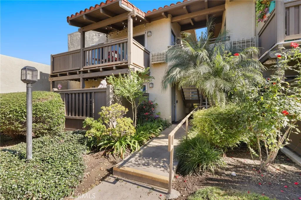 Additional image 15 of 1345 Cabrillo Park Drive Unit Q02, Santa Ana, CA 92701