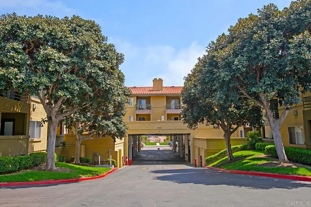 Additional image 24 of 7405 Charmant Drive Unit 2214, San Diego, CA 92122