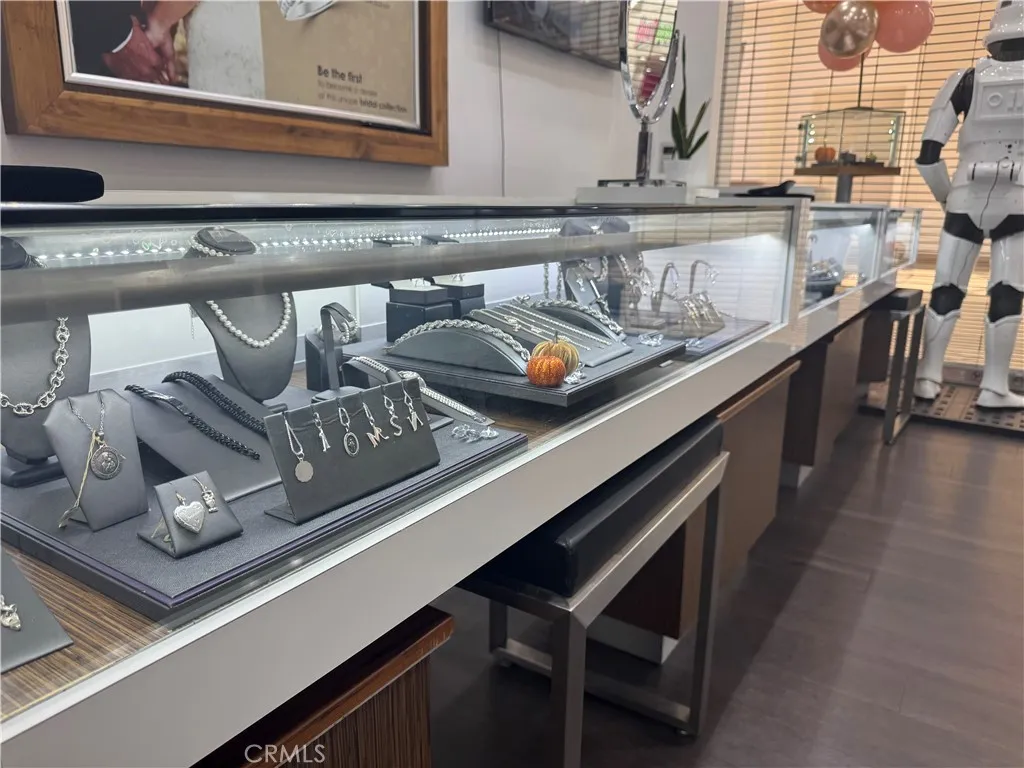 Additional image 28 of 217 Stonewood Street Unit B13, Downey, CA 90241