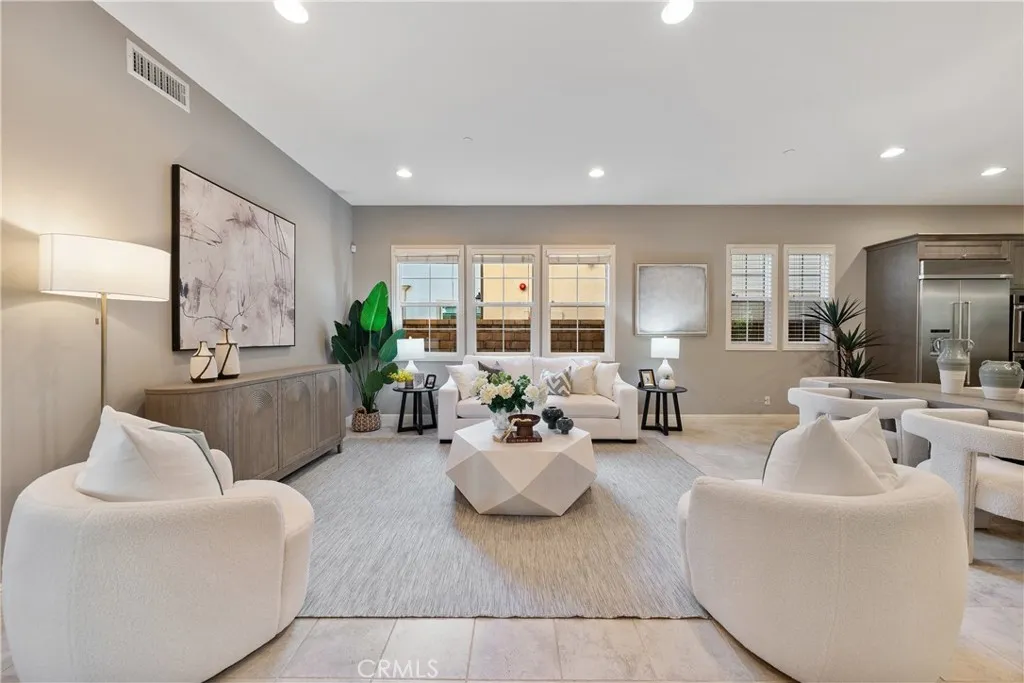 Additional image 3 of 215 Bryce Run, Lake Forest, CA 92630