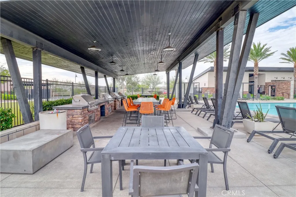 Additional image 106 of 16540 Wyndham Lane Unit 10, Fontana, CA 92336