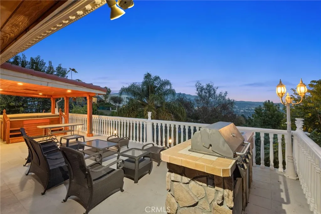 Additional image 11 of 3916 Carnavon, Los Angeles, CA 90027