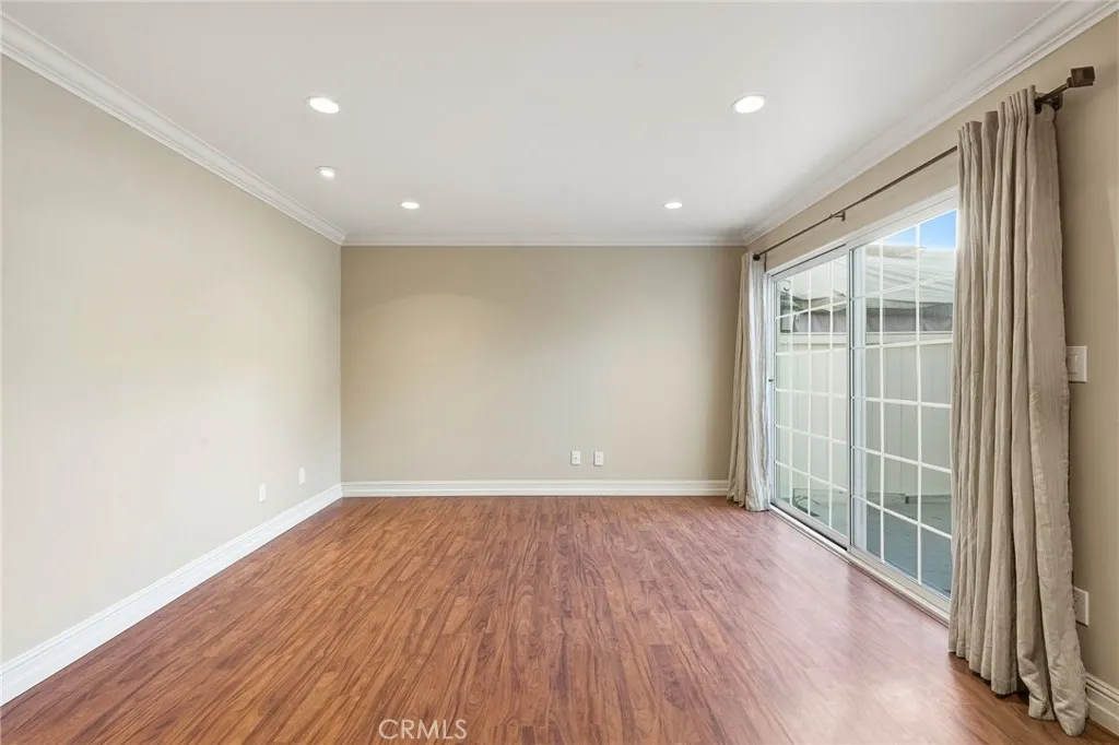 Additional image 7 of 19208 Hamlin Street Unit 5, Reseda, CA 91335