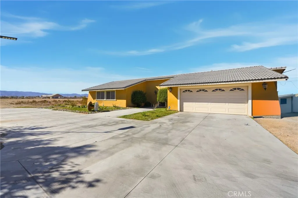 Additional image 41 of 10080 Deep Creek Rd, Apple Valley, CA 92308