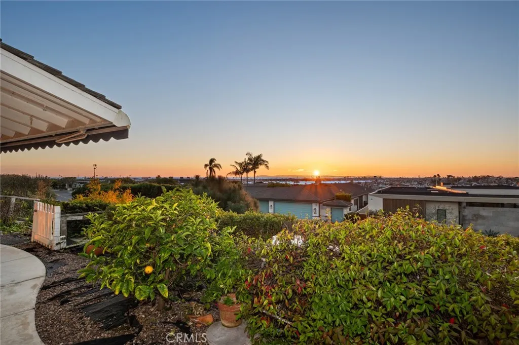 Additional image 80 of 1727 Galatea Terrace, Corona Del Mar, CA 92625