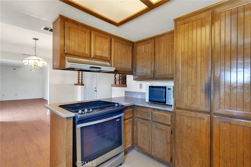 Additional image 52 of 15457 Washoan Rd, Apple Valley, CA 92307