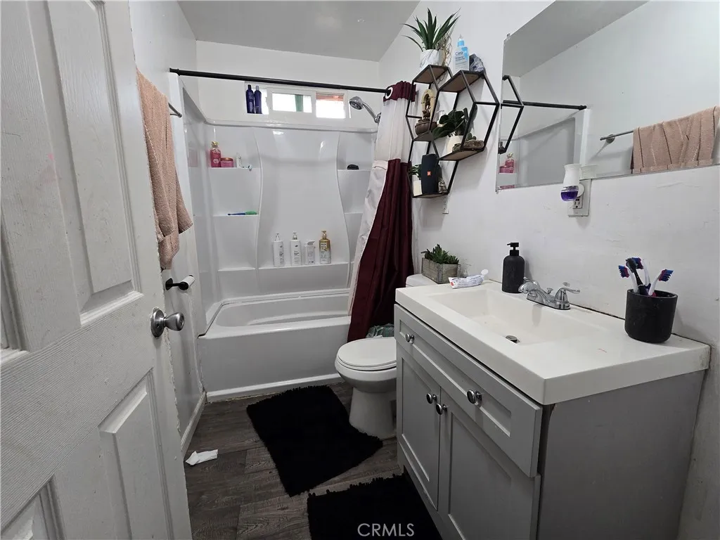 Additional image 14 of 2004 Virginia Street, Bakersfield, CA 93305