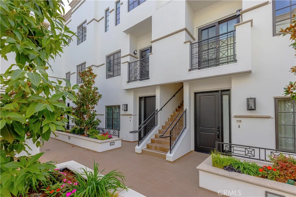 Additional image 33 of 288 S Oakland Ave Unit 211, Pasadena, CA 91101