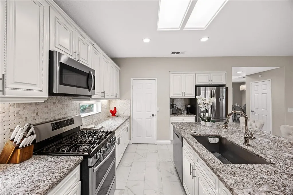 Additional image 19 of 125 E Saint Andrews St, Ontario, CA 91761