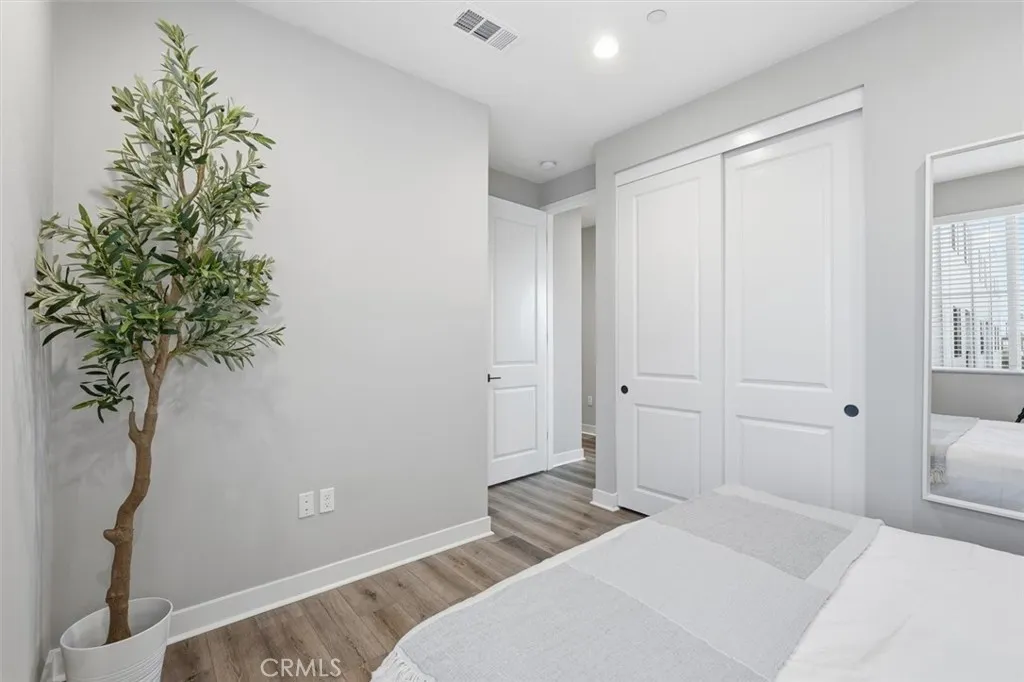 Additional image 99 of 2144 Swallowtail Walk, Gardena, CA 90249