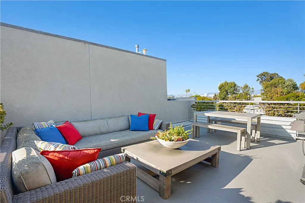 Additional image 30 of 5409 W Wilshire Vista Lane, Los Angeles, CA 90019