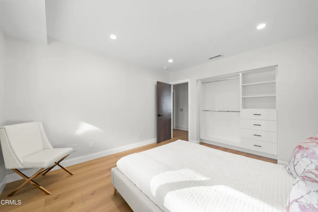 Additional image 33 of 14145 Weddington Street, Los Angeles, CA 91401