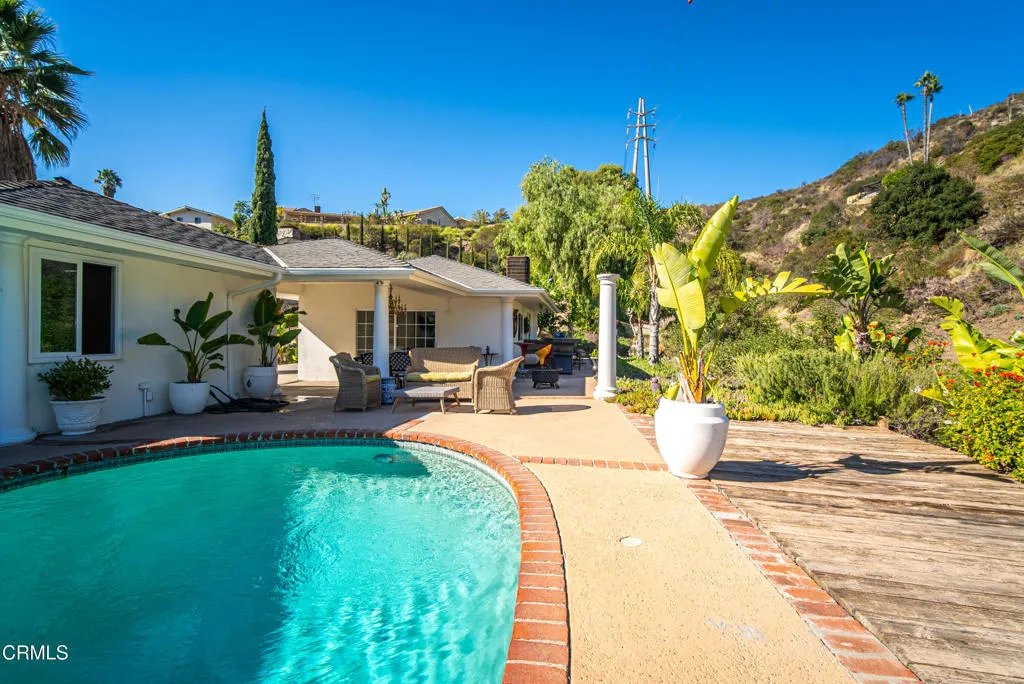 Additional image 86 of 2460 Las Positas Road, Glendale, CA 91208