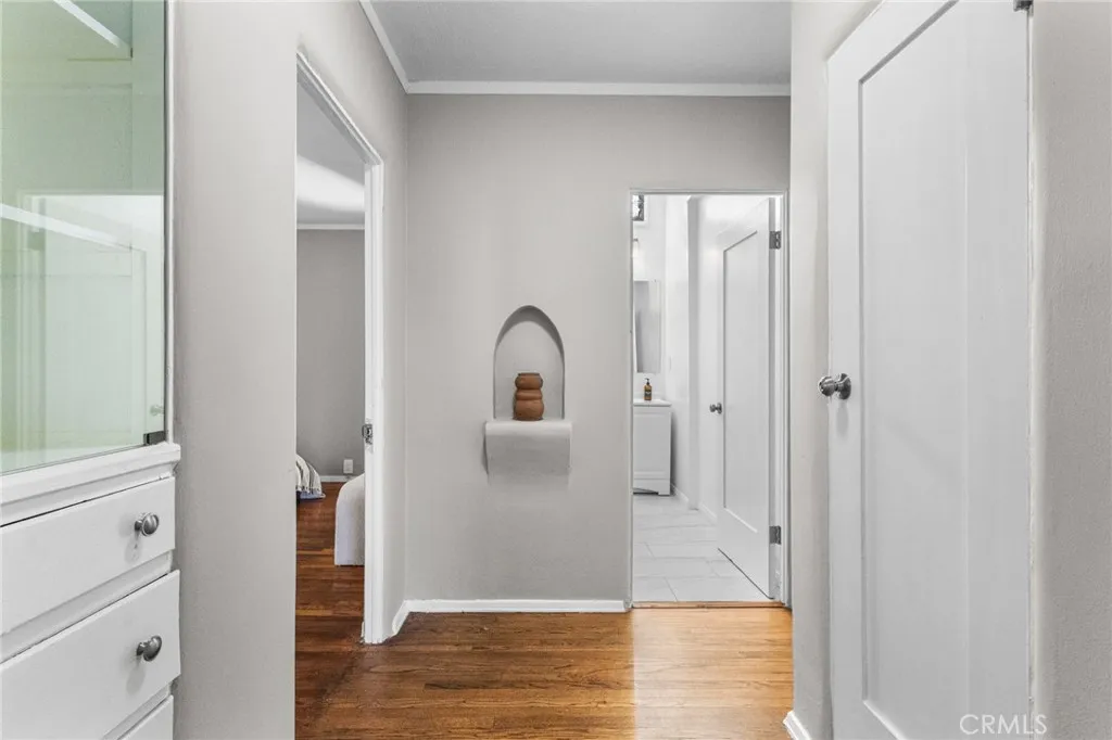 Additional image 12 of 2056 W 70th St, Los Angeles, CA 90047