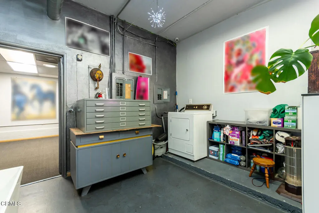 Additional image 38 of 831 S Main Street, Burbank, CA 91506