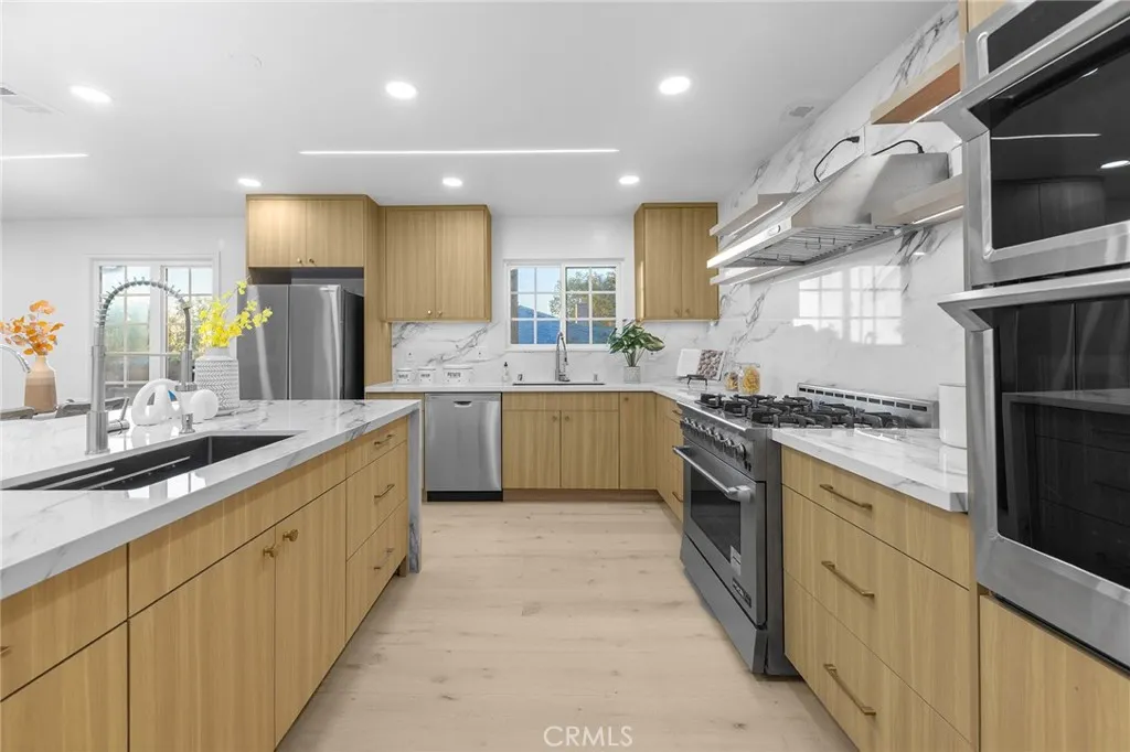 Additional image 22 of 326 E Sierra Madre Avenue, Glendora, CA 91741