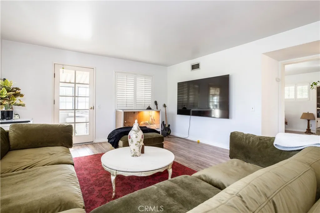 Additional image 13 of 9525 Woodley, North Hills, CA 91343
