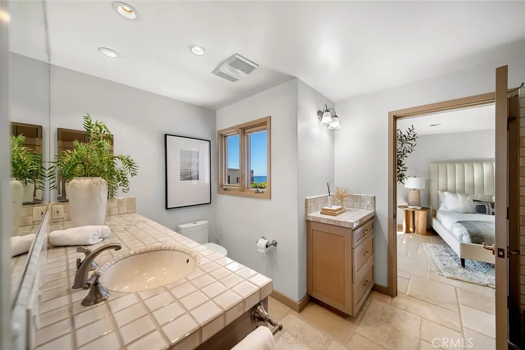 Additional image 32 of 1907 Ocean Way, Laguna Beach, CA 92651