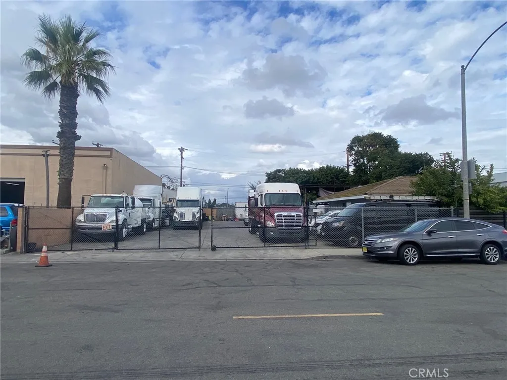 Additional image 15 of 2035 W 15th St, Long Beach, CA 90813