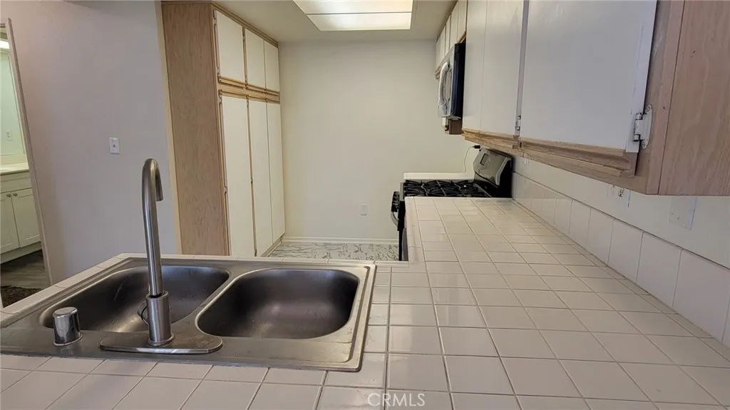 Additional image 29 of 44520 15th East St E Unit 11, Lancaster, CA 93535