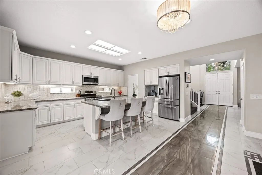 Additional image 63 of 125 E Saint Andrews St, Ontario, CA 91761