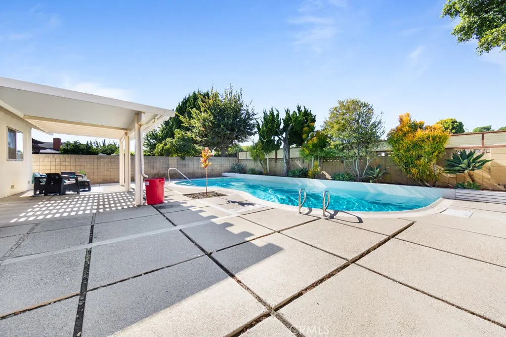 Additional image 102 of 3561 Fela Ave, Long Beach, CA 90808